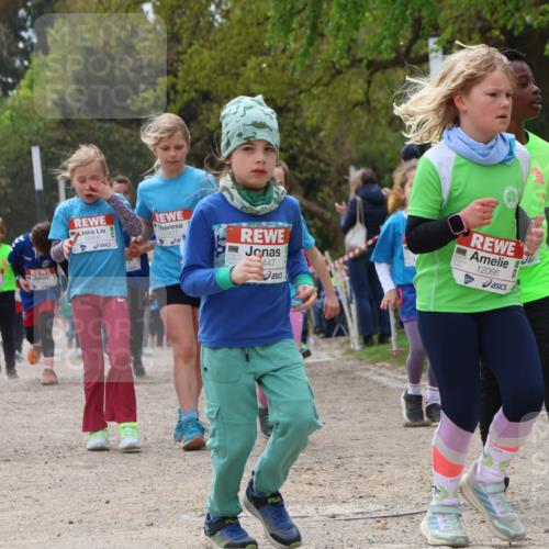 25.04.2026 - Das Zehntel Zöllner http://msf.ph/oto/9603848 25.04.2026 11:48:33 Laufen 1043, 12496, 12477, 447, 12066, 12598 meine-sportfotos.de