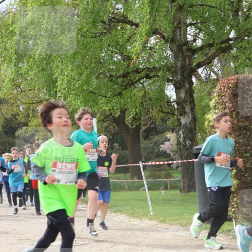 25.04.2026 - Das Zehntel Zöllner http://msf.ph/oto/9603855 25.04.2026 09:41:23 Laufen 7105, 2515 meine-sportfotos.de