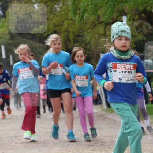 25.04.2026 - Das Zehntel Zöllner http://msf.ph/oto/9603886 25.04.2026 11:48:34 Laufen 10447, 2515 meine-sportfotos.de