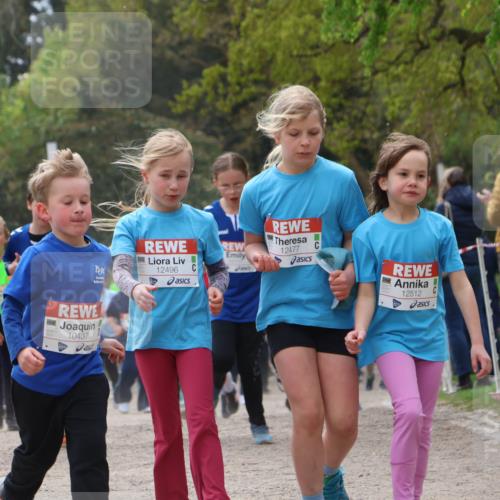 25.04.2026 - Das Zehntel Zöllner http://msf.ph/oto/9603911 25.04.2026 11:48:34 Laufen 1011, 10437, 12477, 12496, 12512, 11287 meine-sportfotos.de