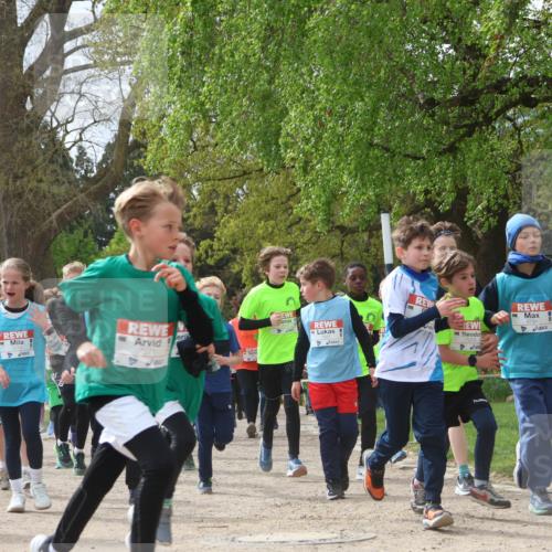 25.04.2026 - Das Zehntel Zöllner http://msf.ph/oto/9604005 25.04.2026 09:41:25 Laufen 7841, 5781 meine-sportfotos.de