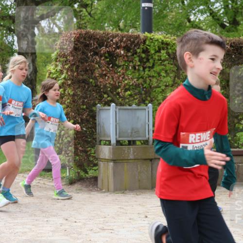 25.04.2026 - Das Zehntel Zöllner http://msf.ph/oto/9604068 25.04.2026 11:48:37 Laufen 12496, 12477 meine-sportfotos.de