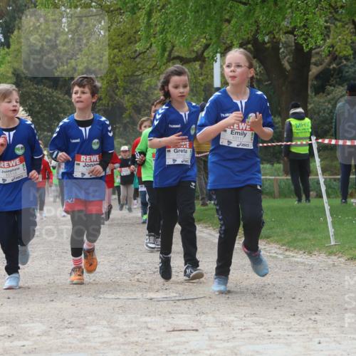 25.04.2026 - Das Zehntel Zöllner http://msf.ph/oto/9604116 25.04.2026 11:48:38 Laufen 10113, 10117, 10120 meine-sportfotos.de