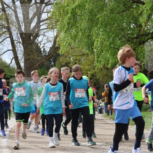 25.04.2026 - Das Zehntel Zöllner http://msf.ph/oto/9604123 25.04.2026 09:41:27 Laufen 5747, 7716, 7249, 5384 meine-sportfotos.de