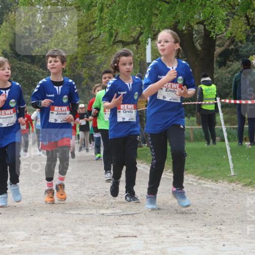 25.04.2026 - Das Zehntel Zöllner http://msf.ph/oto/9604126 25.04.2026 11:48:38 Laufen 10113, 10111, 10120, 10117 meine-sportfotos.de