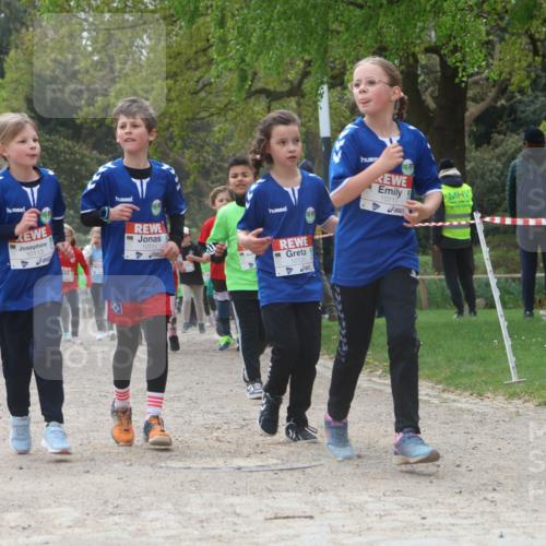 25.04.2026 - Das Zehntel Zöllner http://msf.ph/oto/9604135 25.04.2026 11:48:38 Laufen 10113, 10111, 10120, 10117 meine-sportfotos.de