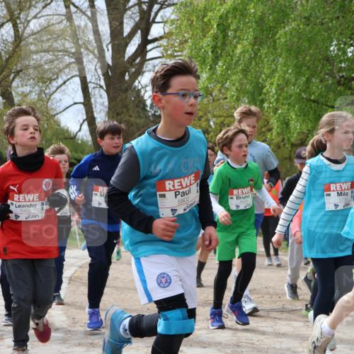 25.04.2026 - Das Zehntel Zöllner http://msf.ph/oto/9604266 25.04.2026 09:41:28 Laufen 5452, 5802, 5754 meine-sportfotos.de
