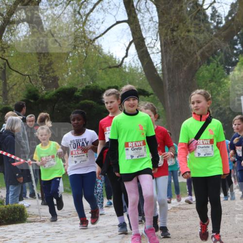 25.04.2026 - Das Zehntel Zöllner http://msf.ph/oto/9604318 25.04.2026 11:48:42 Laufen 10286, 12602, 12610 meine-sportfotos.de