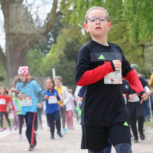 25.04.2026 - Das Zehntel Zöllner http://msf.ph/oto/9604568 25.04.2026 11:48:48 Laufen 10286, 10291 meine-sportfotos.de