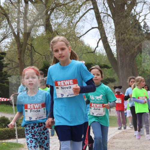 25.04.2026 - Das Zehntel Zöllner http://msf.ph/oto/9604608 25.04.2026 11:48:49 Laufen 12524, 12474, 12815, 10432 meine-sportfotos.de