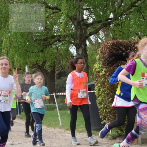 25.04.2026 - Das Zehntel Zöllner http://msf.ph/oto/9604619 25.04.2026 09:41:33 Laufen 5009, 7623, 6073 meine-sportfotos.de