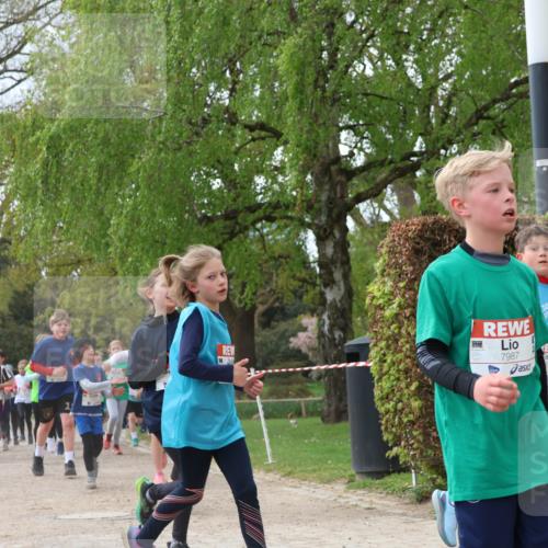 25.04.2026 - Das Zehntel Zöllner http://msf.ph/oto/9604889 25.04.2026 09:41:36 Laufen 7987 meine-sportfotos.de