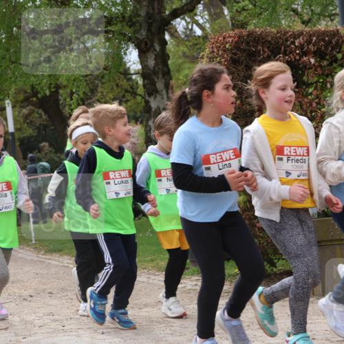 25.04.2026 - Das Zehntel Zöllner http://msf.ph/oto/9604979 25.04.2026 11:48:55 Laufen 10723, 10726, 10698 meine-sportfotos.de
