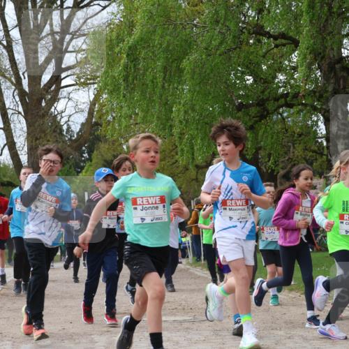 25.04.2026 - Das Zehntel Zöllner http://msf.ph/oto/9605087 25.04.2026 09:41:39 Laufen 6020, 7749, 7106 meine-sportfotos.de