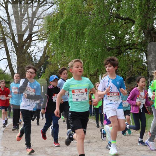25.04.2026 - Das Zehntel Zöllner http://msf.ph/oto/9605095 25.04.2026 09:41:39 Laufen 6020 meine-sportfotos.de