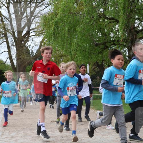 25.04.2026 - Das Zehntel Zöllner http://msf.ph/oto/9605264 25.04.2026 09:41:42 Laufen 8067, 2, 29 meine-sportfotos.de