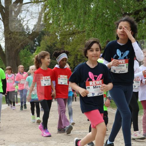 25.04.2026 - Das Zehntel Zöllner http://msf.ph/oto/9605280 25.04.2026 11:49:01 Laufen 10300, 10289, 1409, 11392, 1105 meine-sportfotos.de
