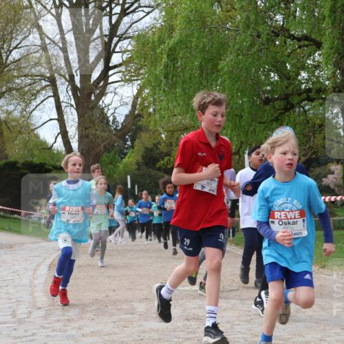 25.04.2026 - Das Zehntel Zöllner http://msf.ph/oto/9605291 25.04.2026 09:41:42 Laufen 5689, 29, 8067, 6856 meine-sportfotos.de