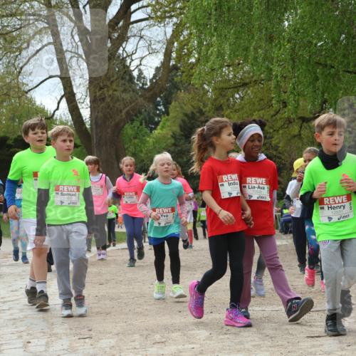 25.04.2026 - Das Zehntel Zöllner http://msf.ph/oto/9605308 25.04.2026 11:49:01 Laufen 10946, 10928, 12531, 030 meine-sportfotos.de