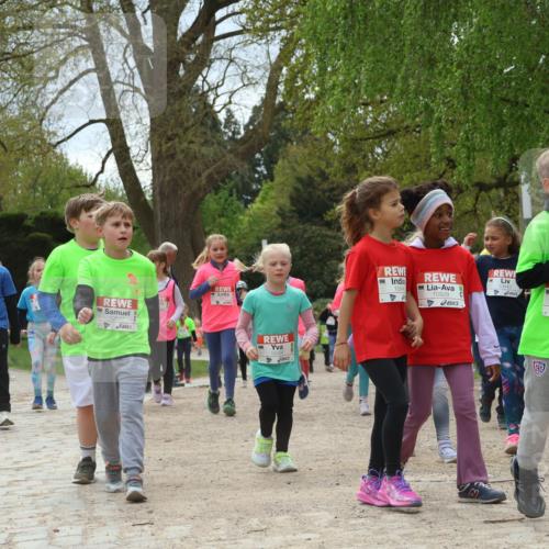 25.04.2026 - Das Zehntel Zöllner http://msf.ph/oto/9605323 25.04.2026 11:49:01 Laufen 12647, 10928, 10443, 12531, 12098 meine-sportfotos.de
