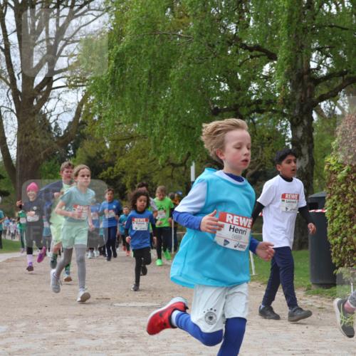 25.04.2026 - Das Zehntel Zöllner http://msf.ph/oto/9605339 25.04.2026 09:41:44 Laufen 5689 meine-sportfotos.de