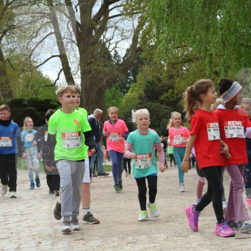 25.04.2026 - Das Zehntel Zöllner http://msf.ph/oto/9605342 25.04.2026 11:49:02 Laufen 12647, 1094, 10928, 12531 meine-sportfotos.de