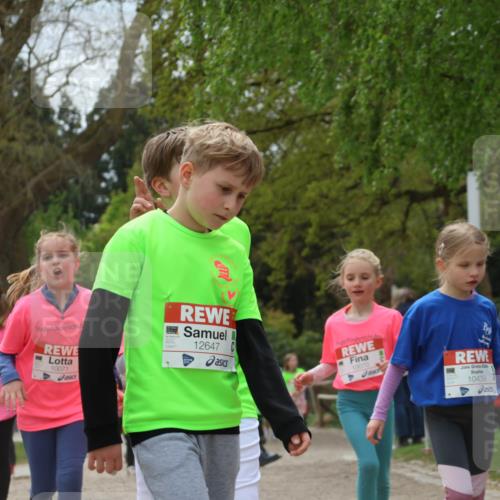25.04.2026 - Das Zehntel Zöllner http://msf.ph/oto/9605428 25.04.2026 11:49:03 Laufen 10071, 12647, 12647, 10070, 10439 meine-sportfotos.de