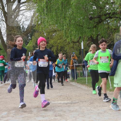 25.04.2026 - Das Zehntel Zöllner http://msf.ph/oto/9605437 25.04.2026 09:41:45 Laufen 5584, 5558 meine-sportfotos.de