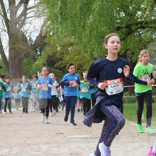 25.04.2026 - Das Zehntel Zöllner http://msf.ph/oto/9605474 25.04.2026 09:41:46 Laufen 5584 meine-sportfotos.de
