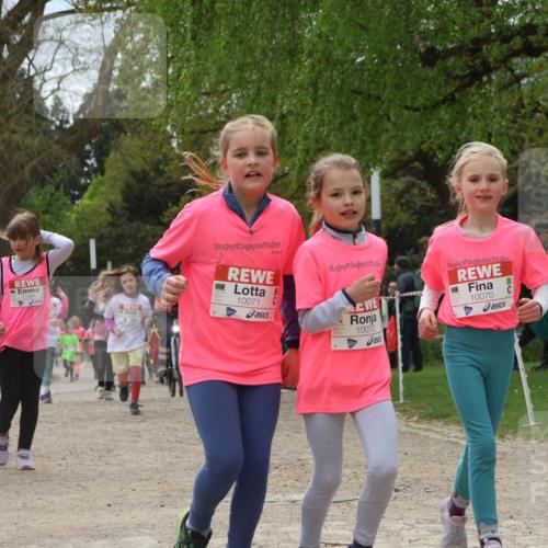 25.04.2026 - Das Zehntel Zöllner http://msf.ph/oto/9605514 25.04.2026 11:49:05 Laufen 11129, 10071, 10070, 10072 meine-sportfotos.de