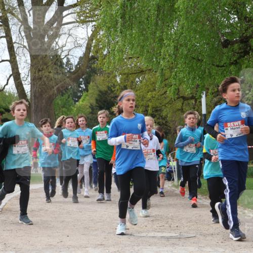 25.04.2026 - Das Zehntel Zöllner http://msf.ph/oto/9605550 25.04.2026 09:41:48 Laufen 6363 meine-sportfotos.de