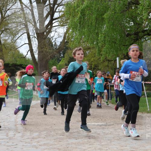 25.04.2026 - Das Zehntel Zöllner http://msf.ph/oto/9605606 25.04.2026 09:41:49 Laufen 364 meine-sportfotos.de