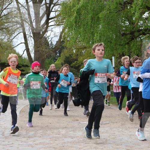 25.04.2026 - Das Zehntel Zöllner http://msf.ph/oto/9605617 25.04.2026 09:41:49 Laufen 7406, 7526, 6364 meine-sportfotos.de