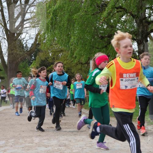 25.04.2026 - Das Zehntel Zöllner http://msf.ph/oto/9605658 25.04.2026 09:41:50 Laufen 7406 meine-sportfotos.de