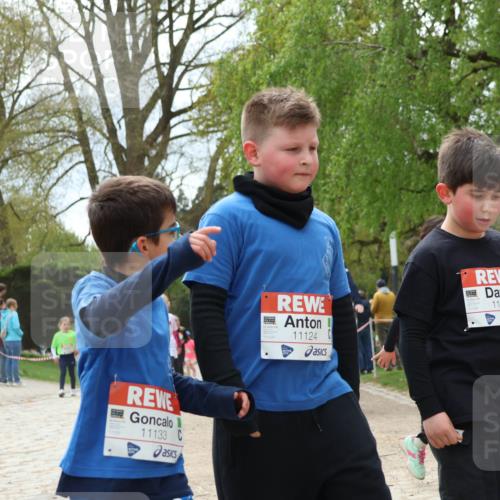 25.04.2026 - Das Zehntel Zöllner http://msf.ph/oto/9605683 25.04.2026 11:49:09 Laufen 11133, 11124, 11129 meine-sportfotos.de