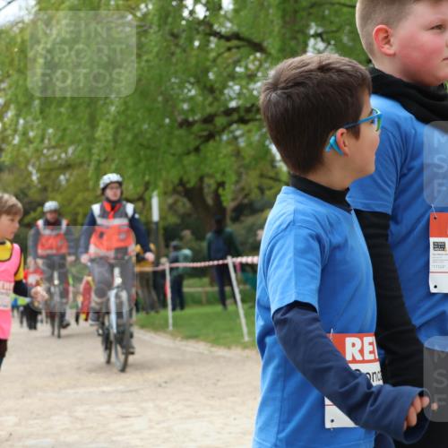 25.04.2026 - Das Zehntel Zöllner http://msf.ph/oto/9605709 25.04.2026 11:49:10 Laufen 11124, 11124 meine-sportfotos.de
