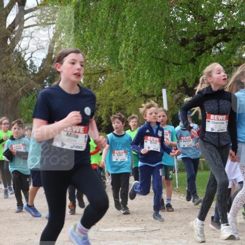 25.04.2026 - Das Zehntel Zöllner http://msf.ph/oto/9605726 25.04.2026 09:41:52 Laufen 5664, 6746, 6758 meine-sportfotos.de