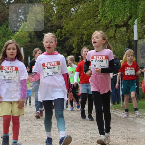 25.04.2026 - Das Zehntel Zöllner http://msf.ph/oto/9605788 25.04.2026 11:49:14 Laufen 112, 11382, 11370, 11357, 20, 17064, 10930 meine-sportfotos.de