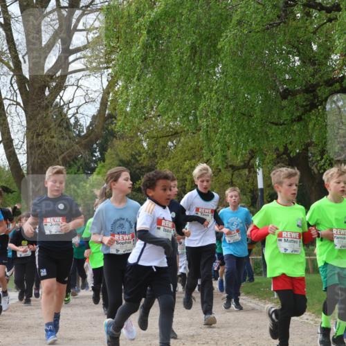 25.04.2026 - Das Zehntel Zöllner http://msf.ph/oto/9605865 25.04.2026 09:41:55 Laufen 5278 meine-sportfotos.de