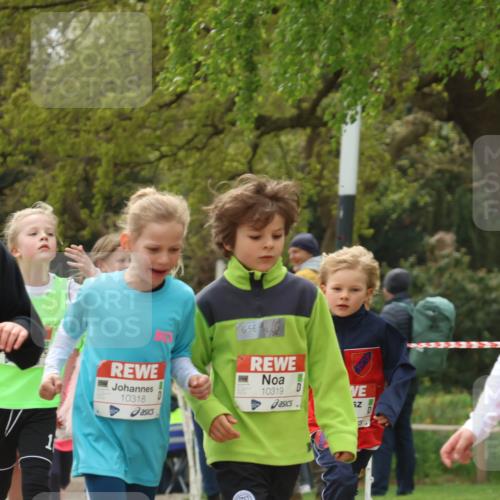25.04.2026 - Das Zehntel Zöllner http://msf.ph/oto/9605967 25.04.2026 11:49:19 Laufen 11246, 10318, 10319, 3 meine-sportfotos.de