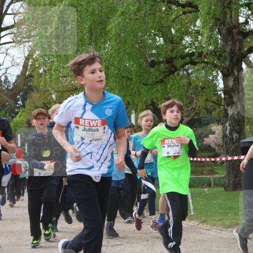 25.04.2026 - Das Zehntel Zöllner http://msf.ph/oto/9605974 25.04.2026 09:41:59 Laufen 3995, 7736, 7102, 7806 meine-sportfotos.de
