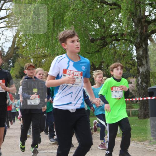 25.04.2026 - Das Zehntel Zöllner http://msf.ph/oto/9605981 25.04.2026 09:41:59 Laufen 3995, 6999, 77 meine-sportfotos.de