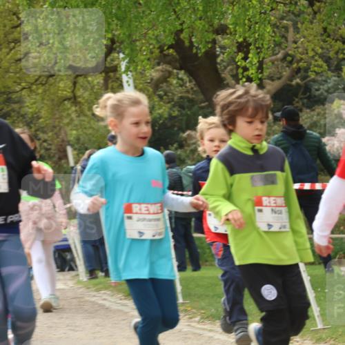 25.04.2026 - Das Zehntel Zöllner http://msf.ph/oto/9605994 25.04.2026 11:49:19 Laufen 1090 meine-sportfotos.de