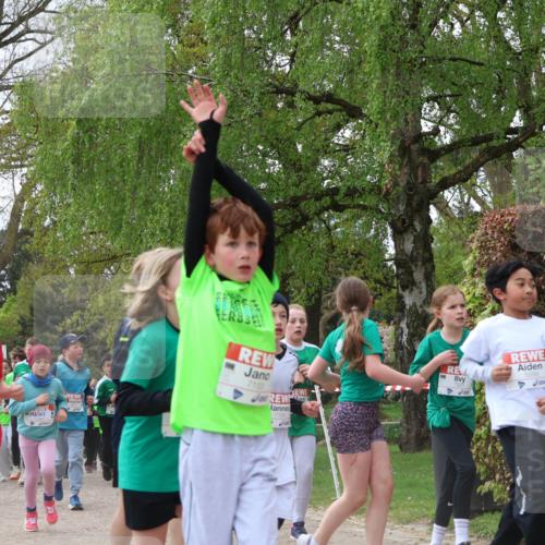 25.04.2026 - Das Zehntel Zöllner http://msf.ph/oto/9606095 25.04.2026 09:42:02 Laufen 107, 7153, 7183, 5099 meine-sportfotos.de