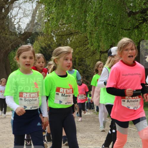 25.04.2026 - Das Zehntel Zöllner http://msf.ph/oto/9606125 25.04.2026 11:49:22 Laufen 10675, 12639, 12611, 10053, 95, 10 meine-sportfotos.de
