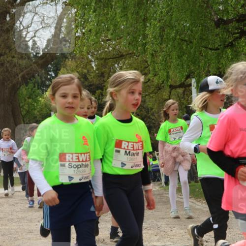 25.04.2026 - Das Zehntel Zöllner http://msf.ph/oto/9606135 25.04.2026 11:49:22 Laufen 10675, 12639, 12611, 12633, 10755, 10053, 38 meine-sportfotos.de