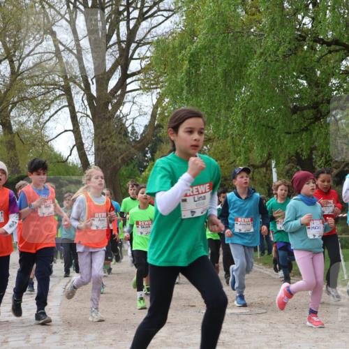 25.04.2026 - Das Zehntel Zöllner http://msf.ph/oto/9606140 25.04.2026 09:42:04 Laufen 6668 meine-sportfotos.de
