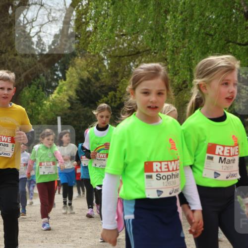25.04.2026 - Das Zehntel Zöllner http://msf.ph/oto/9606158 25.04.2026 11:49:23 Laufen 10675, 11028, 12639, 12611 meine-sportfotos.de