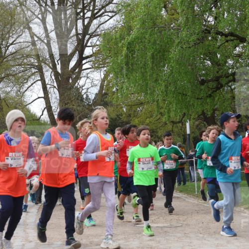 25.04.2026 - Das Zehntel Zöllner http://msf.ph/oto/9606165 25.04.2026 09:42:05 Laufen 7401, 15, 5 meine-sportfotos.de