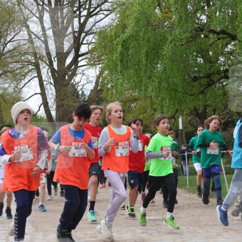 25.04.2026 - Das Zehntel Zöllner http://msf.ph/oto/9606179 25.04.2026 09:42:05 Laufen 01, 1043 meine-sportfotos.de